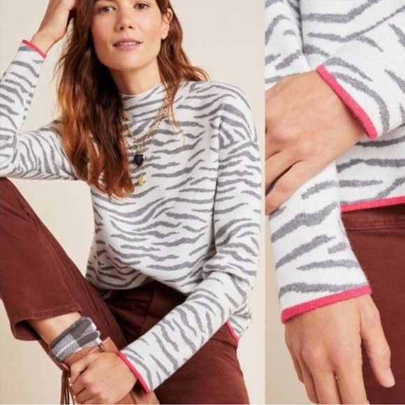 Anthropologie Sweaters - Anthropologie Lizzie Mock Neck Sweater White Zebra Gray Pink size Small